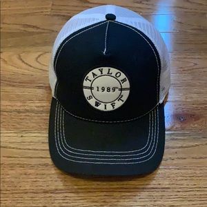 Taylor swift hat
